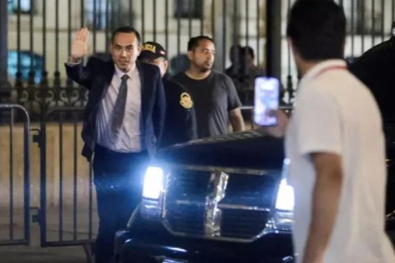 Peru’s Political Turmoil Deepens as Congress Prepares to Name Eighth President in 10 Years