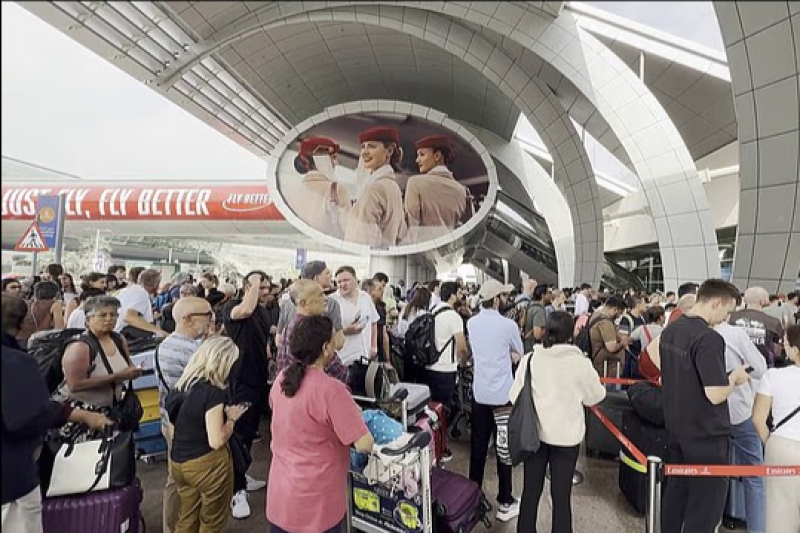 British Citizens in UAE Offered Charter Flight as Regional Conflict Escalates