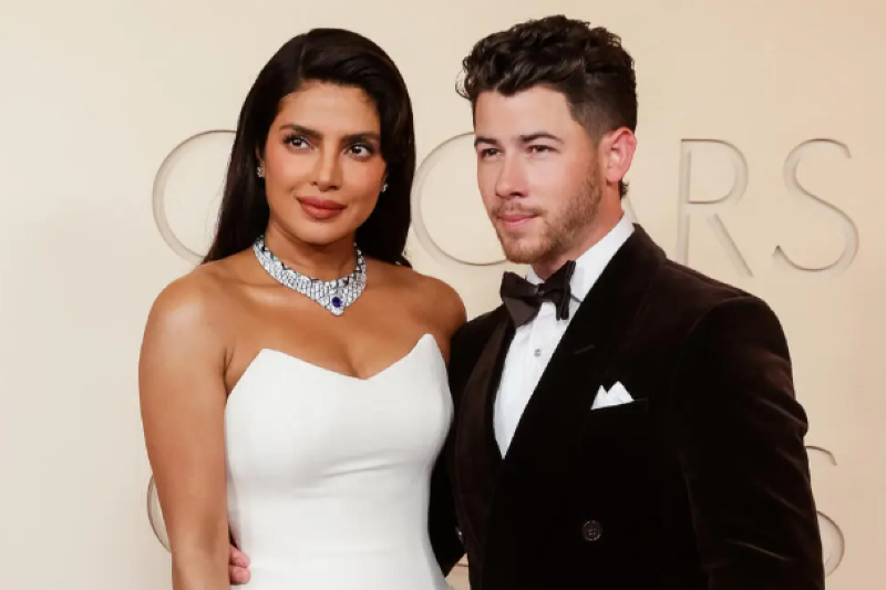 Priyanka Chopra Jonas Showcases Bulgari Serpenti Illusio Necklace at the 2026 Oscars