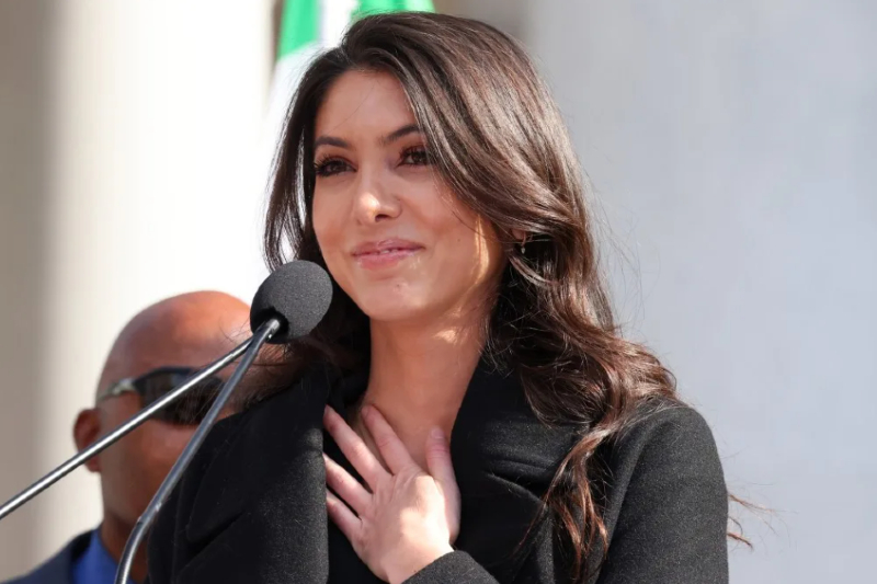 Iranian Princess Noor Pahlavi Calls on Citizens to Reclaim Their Country Amid Rising Unrest